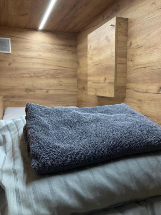 Capsule Hostel Zizkov Tower Praha Eksteriør bilde